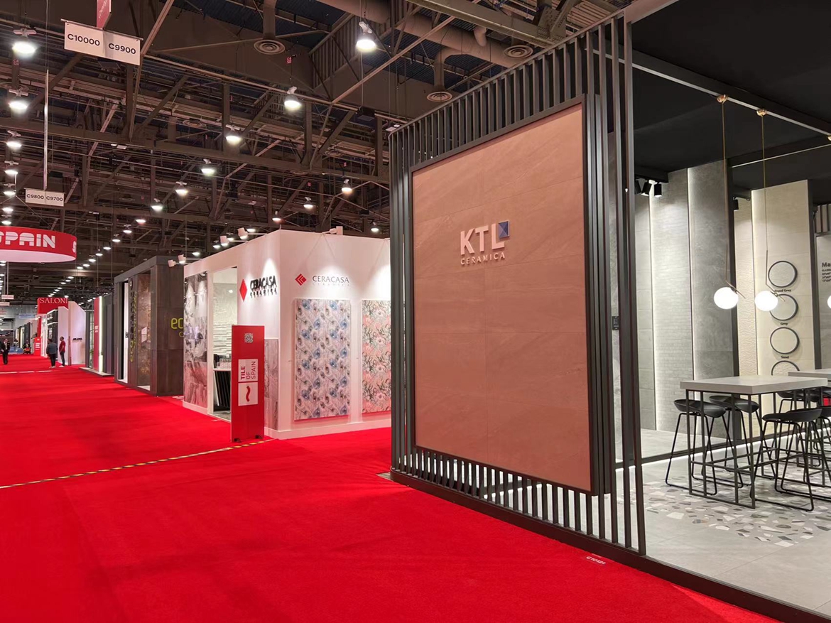 Coverings22 5-8 avril 2022 Las Vegas, NV Tile & Stone. Dozan Mosaic and Tiles Stand no. C10511
